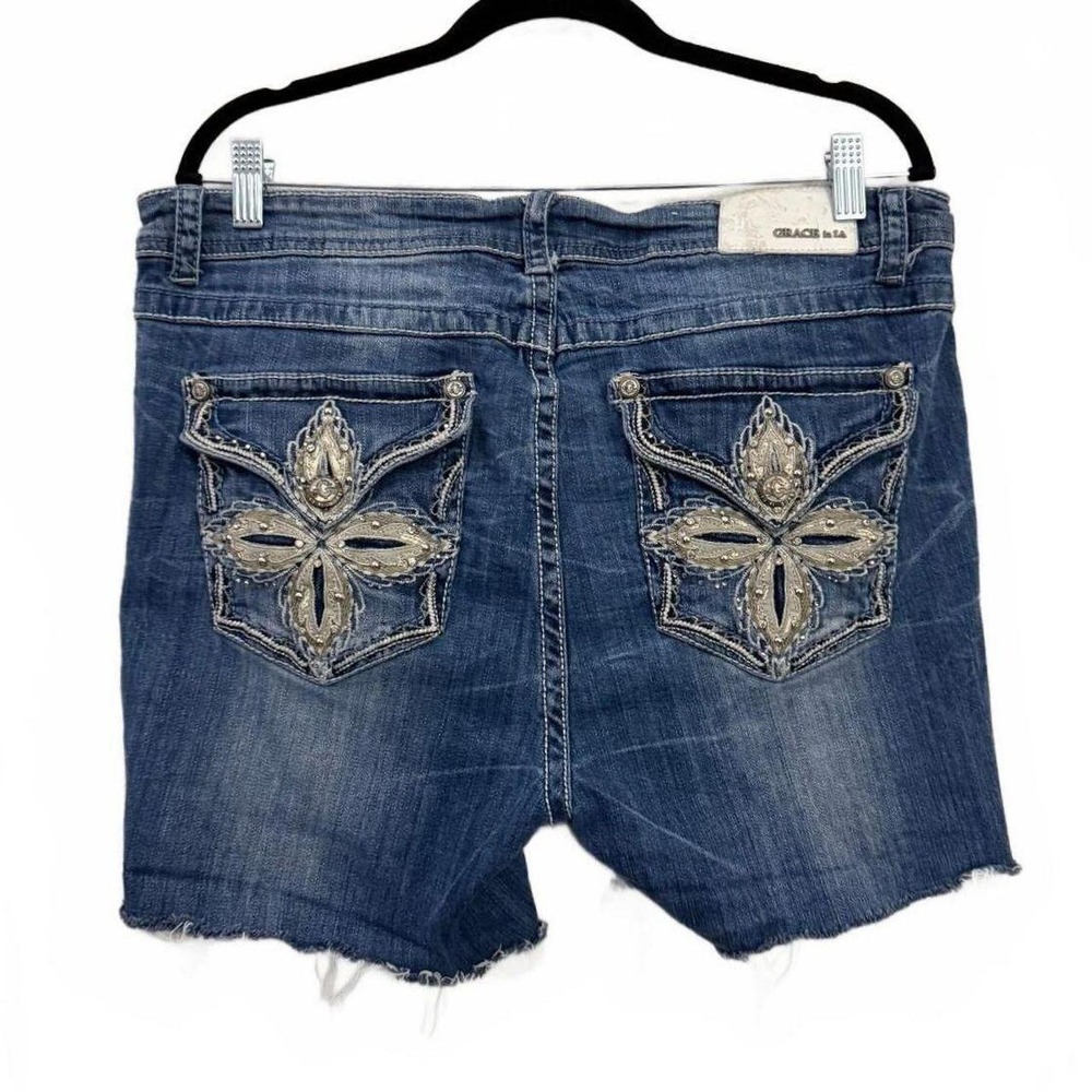 Grace in LA Embellished Denim Shorts Size 17